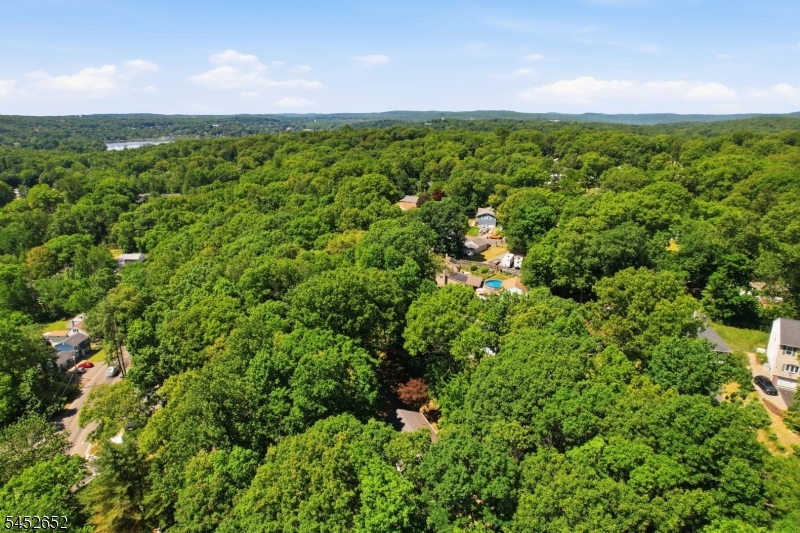 3 Conklin Ave