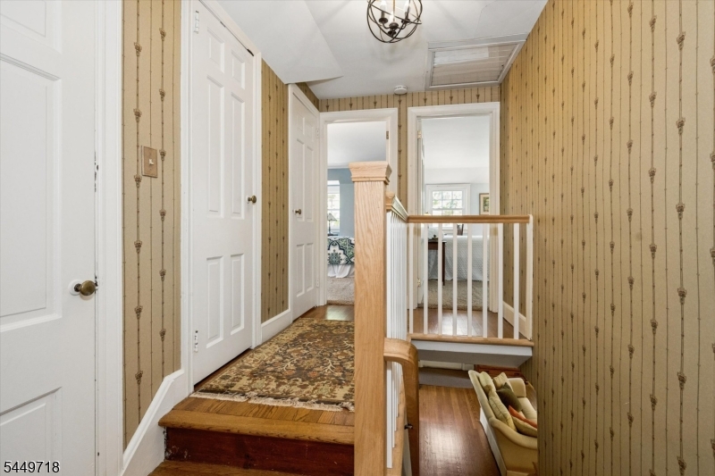 47 Fairview Ave