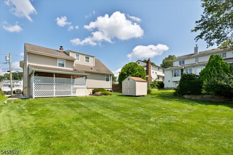 11 Landis Pl