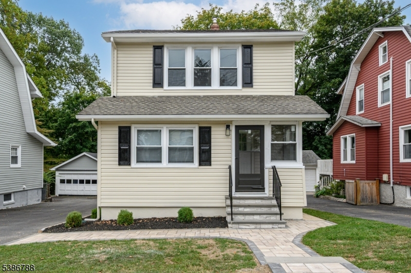 58 Yantecaw Ave