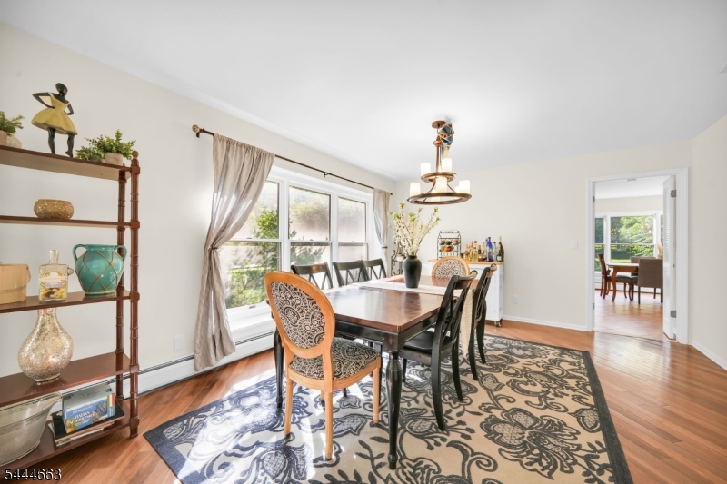 2 Chester Woods Dr