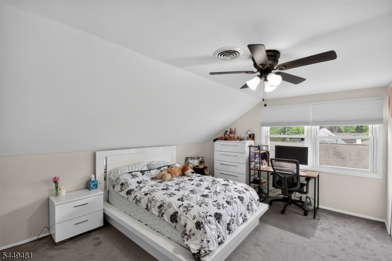 62 Macafee Rd