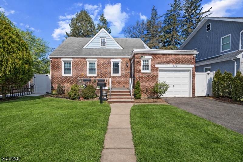 170 Clinton Ave