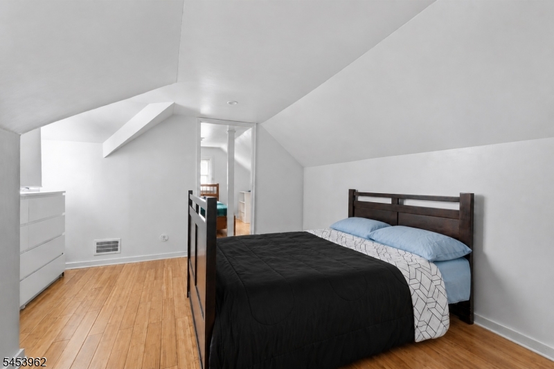 170 Clinton Ave