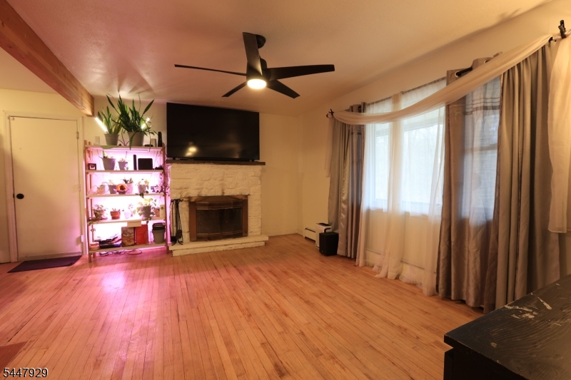 26 Red Hill Rd
