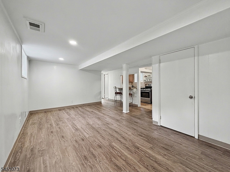 8 Martin Rd