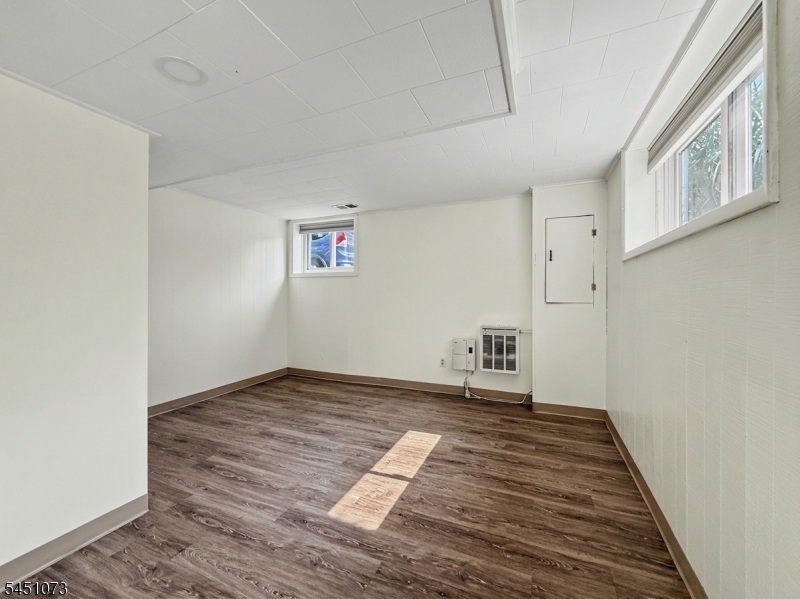 8 Martin Rd