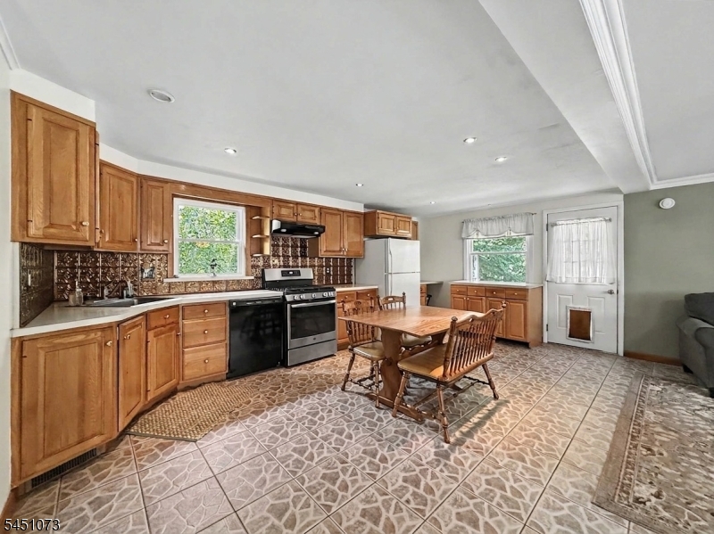 8 Martin Rd