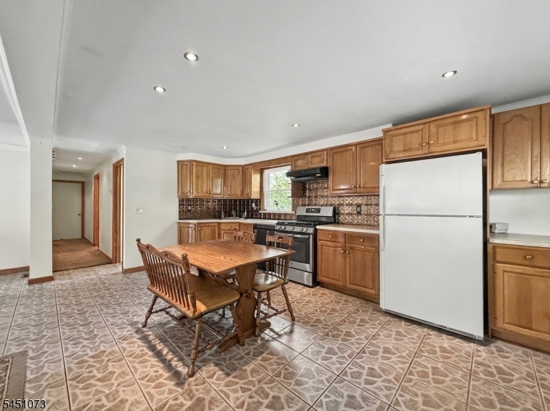 8 Martin Rd