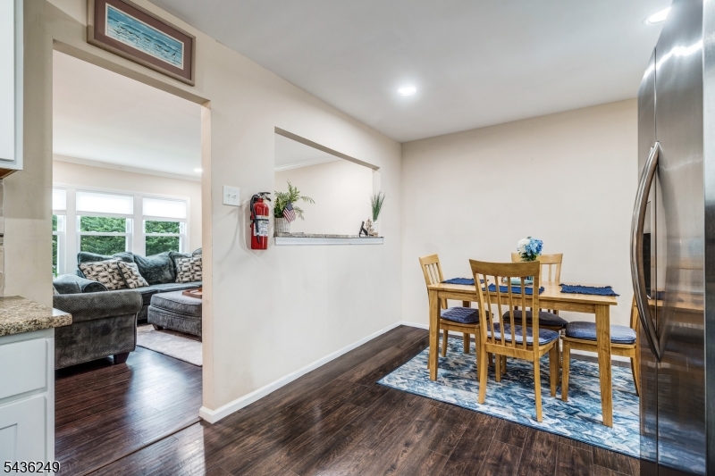 43 Tiller Dr