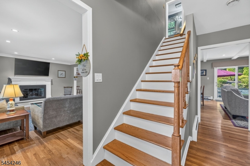 108 Chestnut Ter