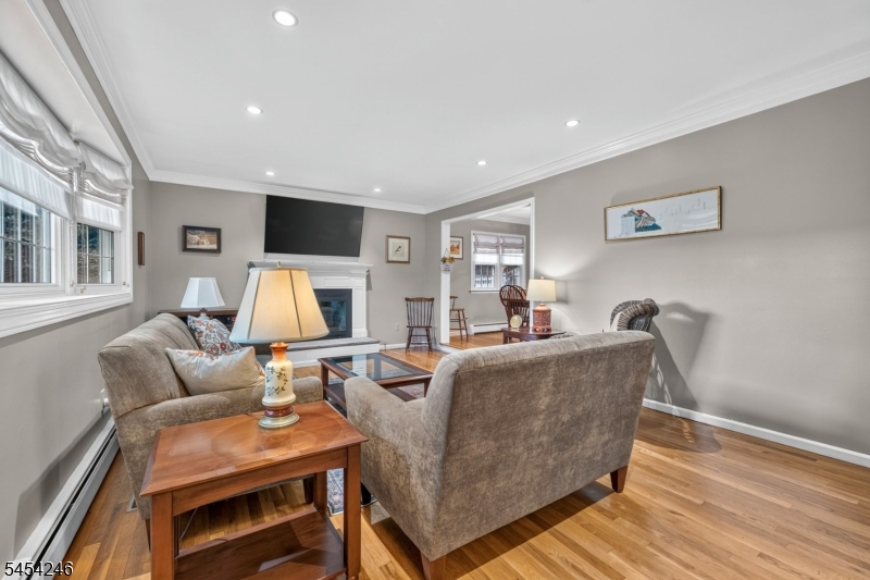 108 Chestnut Ter