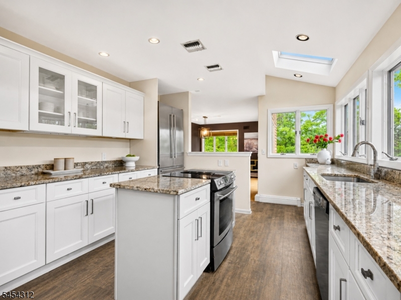 439 Rockaway Valley Rd