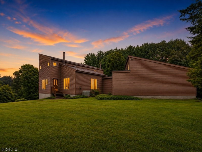 439 Rockaway Valley Rd
