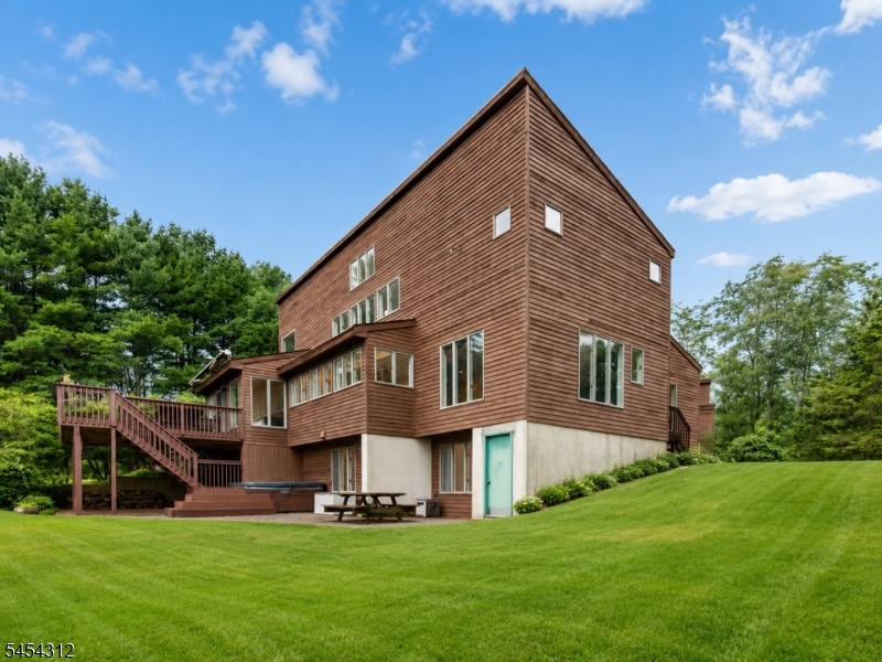 439 Rockaway Valley Rd