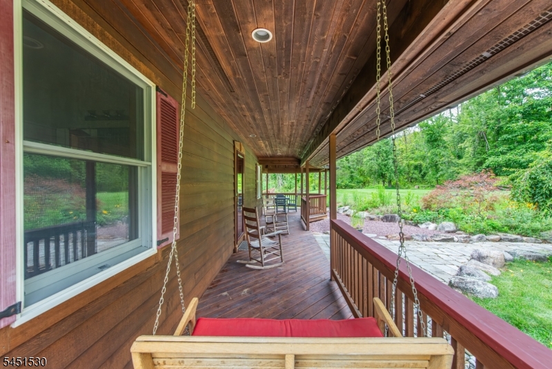 126 Upper North Shore Rd