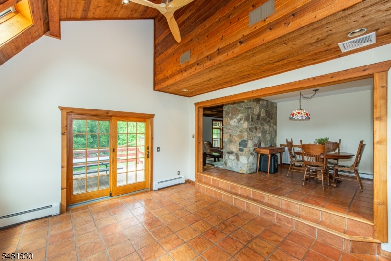 126 Upper North Shore Rd