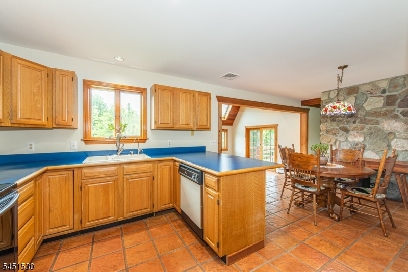 126 Upper North Shore Rd