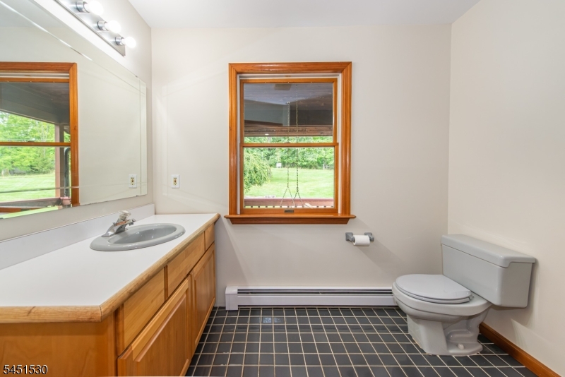 126 Upper North Shore Rd