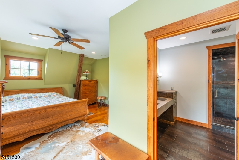 126 Upper North Shore Rd