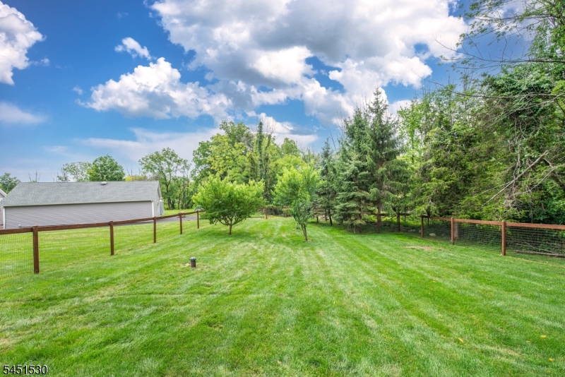 126 Upper North Shore Rd