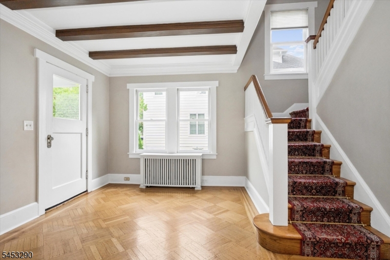 30 Rodney St