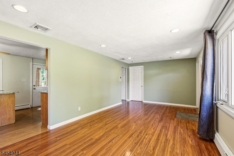 51 Memory Ln
