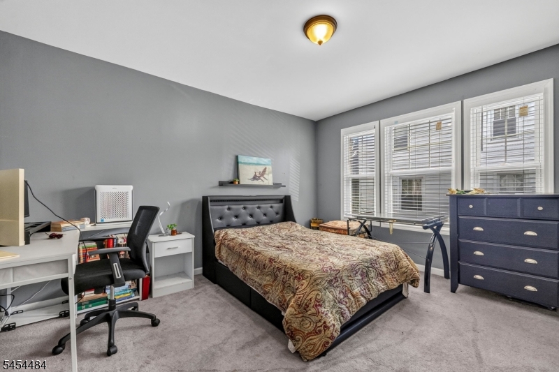 444 Clifton Ave