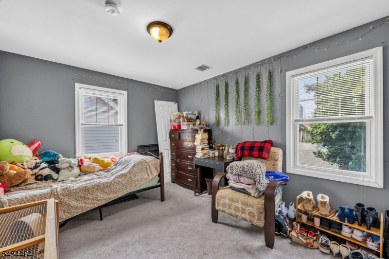 444 Clifton Ave