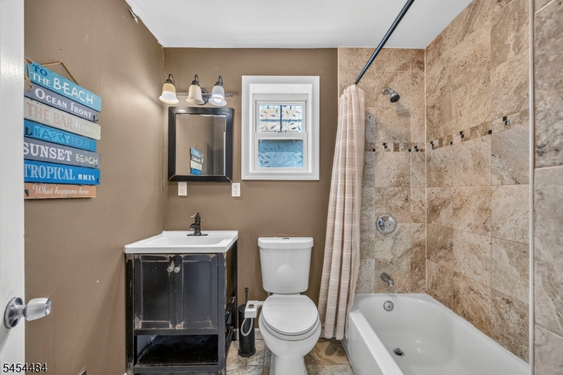 444 Clifton Ave