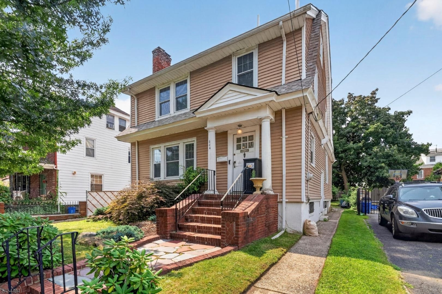 444 Clifton Ave