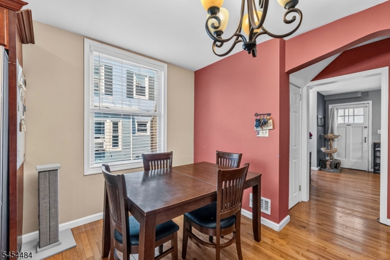 444 Clifton Ave