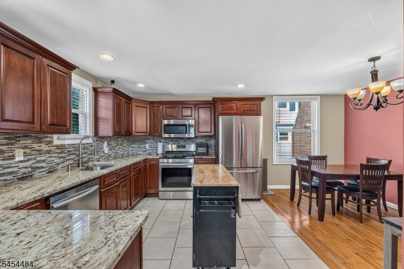 444 Clifton Ave