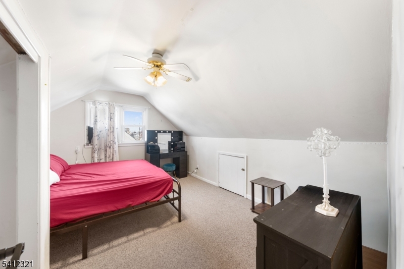 26 Edward Ct