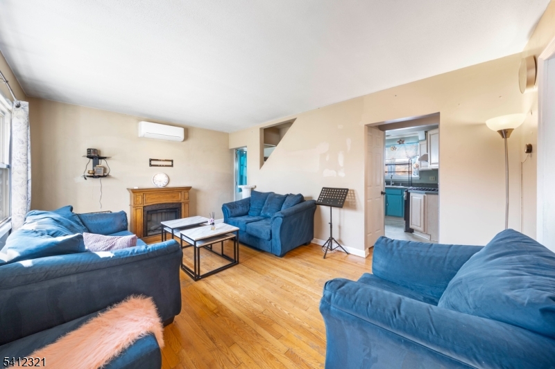 26 Edward Ct