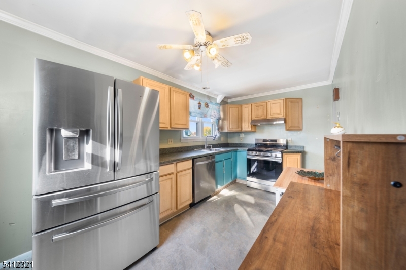 26 Edward Ct