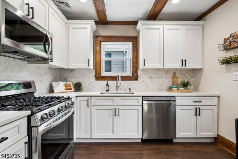 12 Belle Terre Road