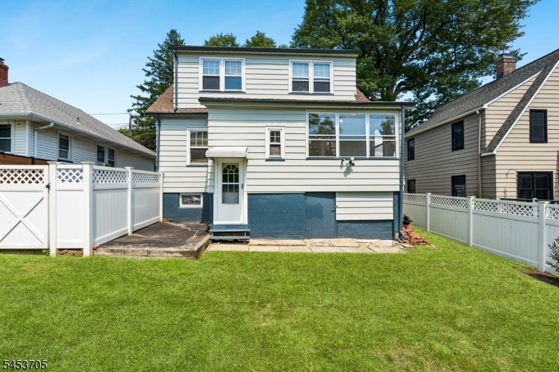 12 Belle Terre Road