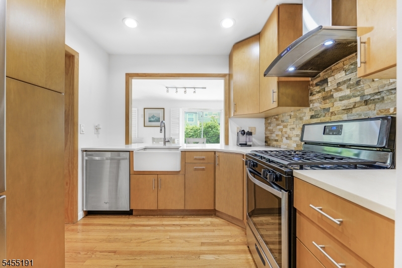 17 Westland Rd