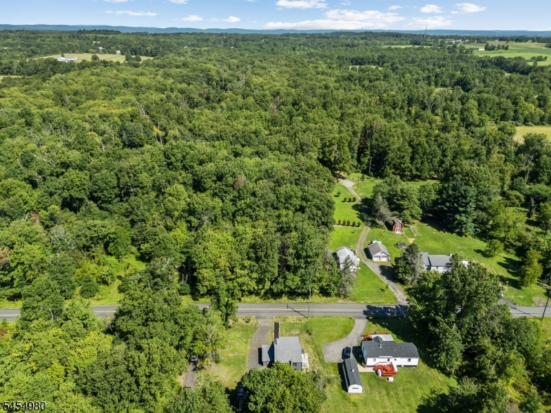 107 Oak Grove Rd