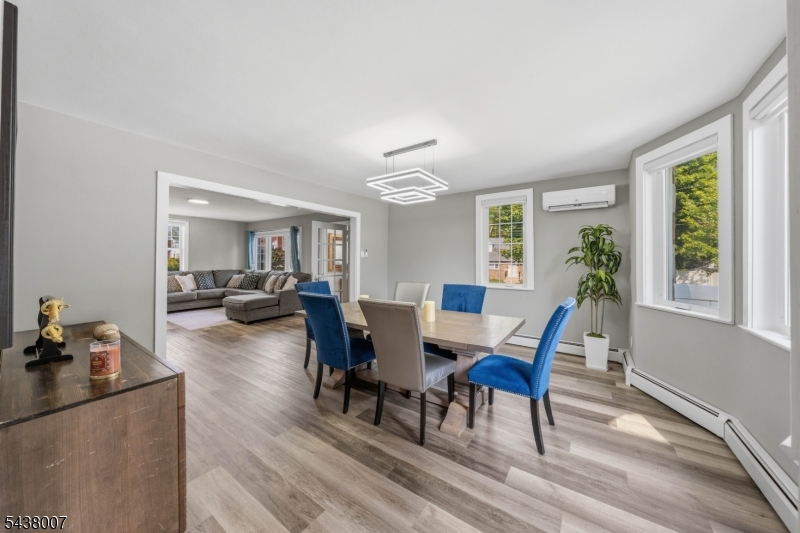 136 Glendale Dr