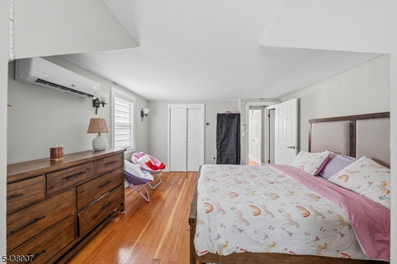 136 Glendale Dr