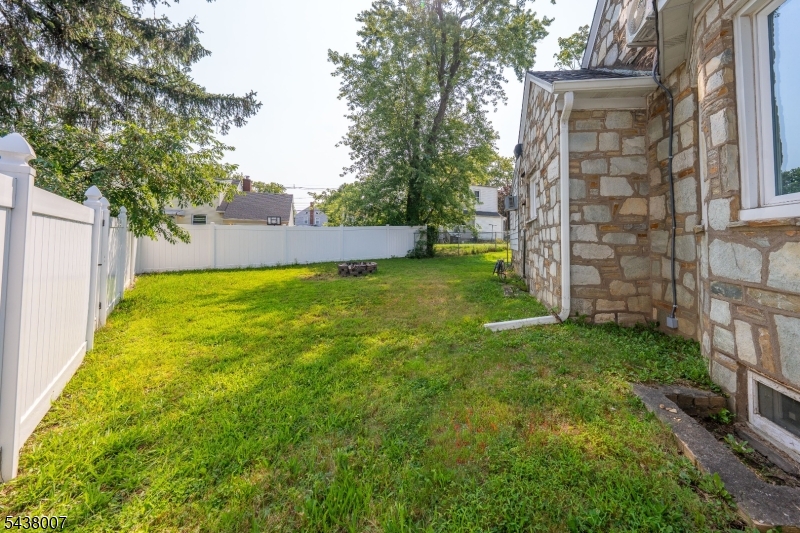136 Glendale Dr
