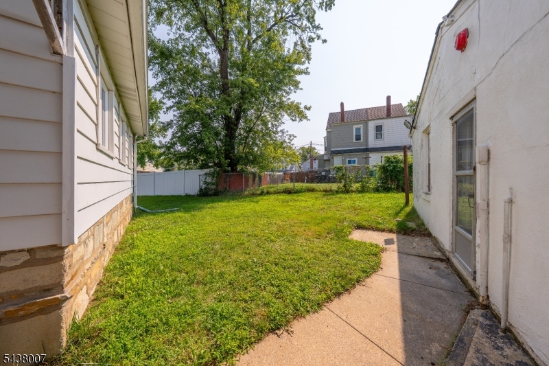 136 Glendale Dr