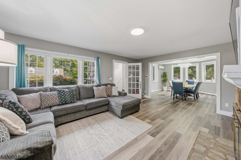 136 Glendale Dr