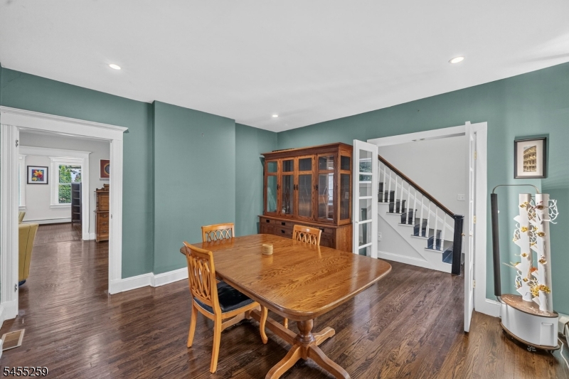 46 Greenwood Ave