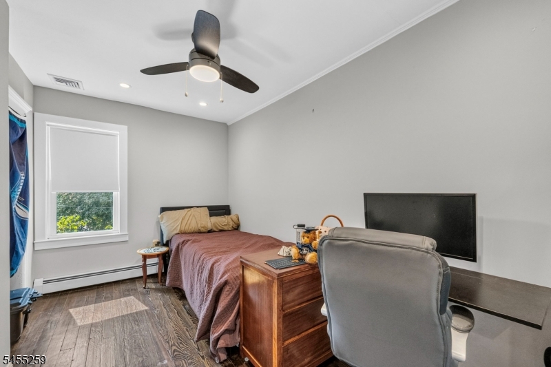 46 Greenwood Ave
