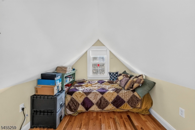 46 Greenwood Ave
