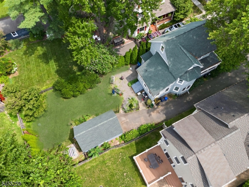 46 Greenwood Ave