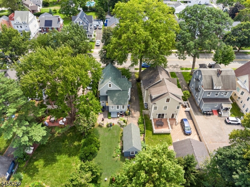 46 Greenwood Ave